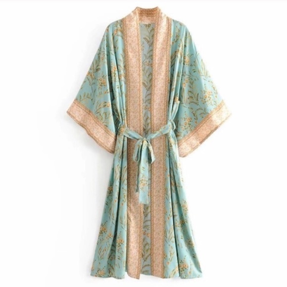 SOLD OUT Turquoise Fields Floral Kimono Robe Coverup - Picture 9 of 9